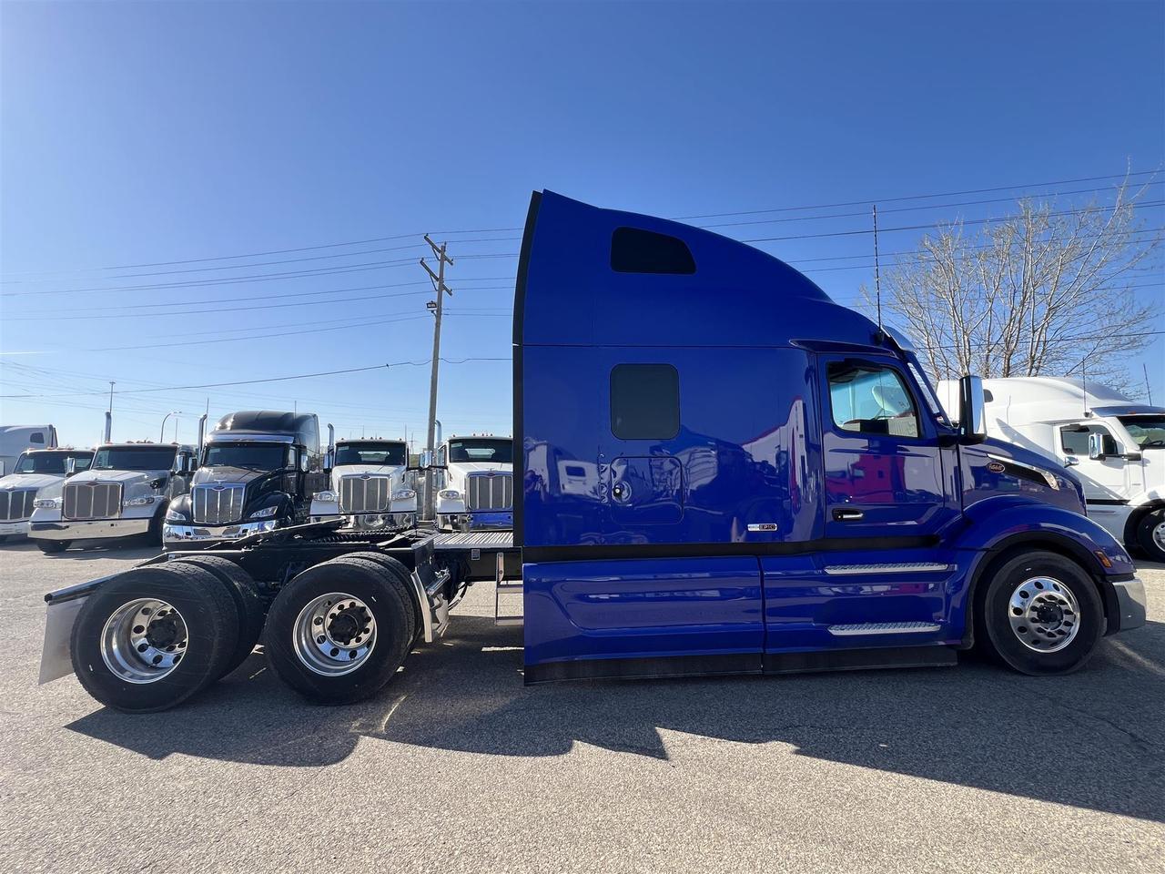 2027 Peterbilt 579 in South St. Paul, MN — photo 3