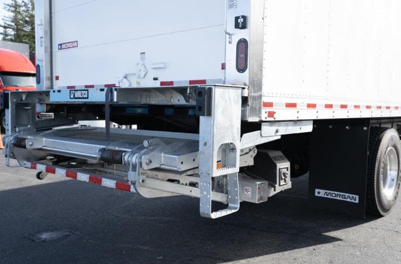 2024 Freightliner M2 106 in Sacramento — photo 8