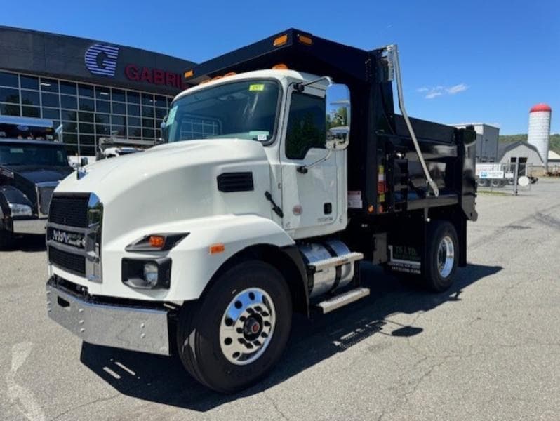2027 Mack MD