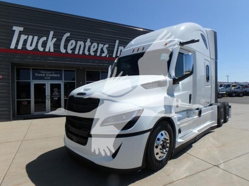 2027 Freightliner Cascadia