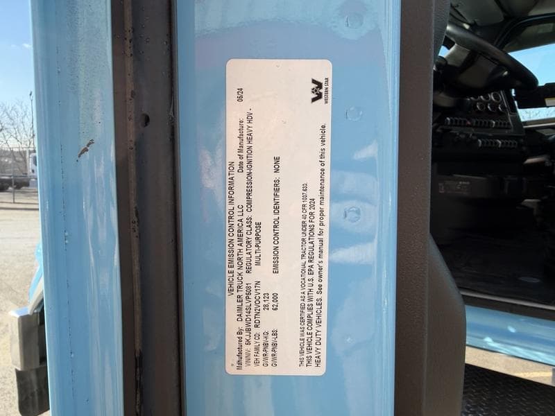 2025 Western Star 49X in Pittsburgh, PA — photo 22