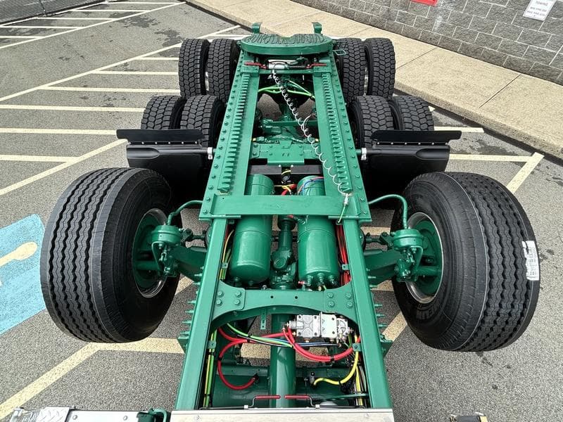 2027 Western Star 49X in Pittsburgh, PA — photo 9
