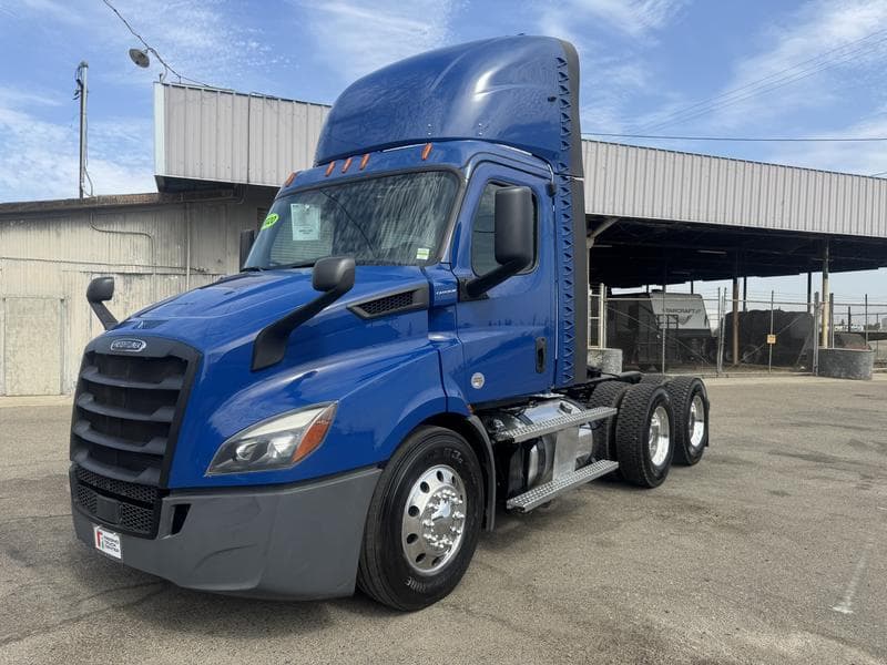 2020 Freightliner Cascadia