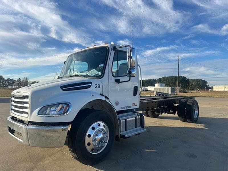 2026 Freightliner M2 106