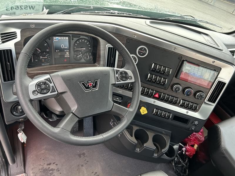 2026 Western Star 49X in Pittsburgh, PA — photo 11