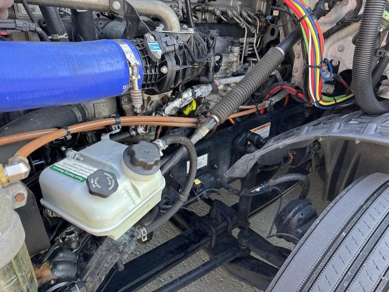 2024 Freightliner Cascadia in Columbus, OH — photo 13