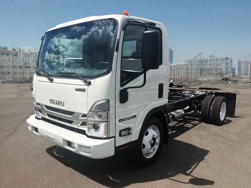 2026 Isuzu NPR