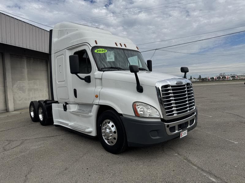 2020 Freightliner Cascadia