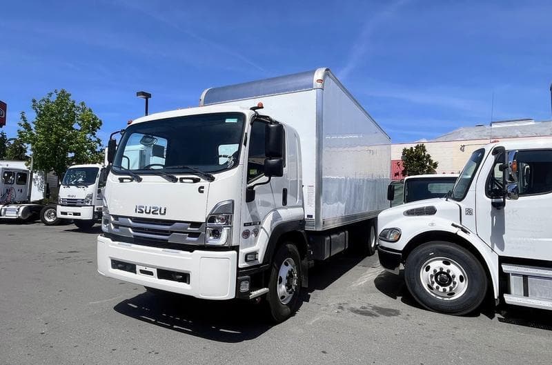 2025 Isuzu FTR