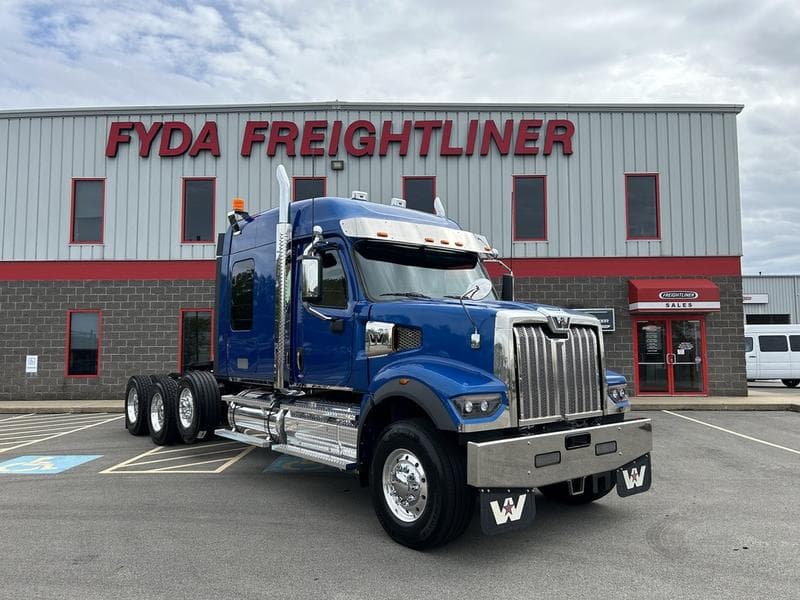 2026 Western Star 49X in Pittsburgh, PA — photo 4