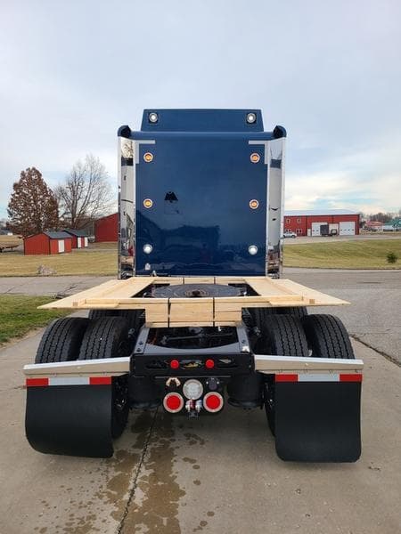 2026 Freightliner Cascadia in Columbus, OH — photo 4