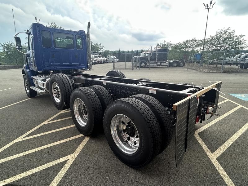 2026 Western Star 47X in Pittsburgh, PA — photo 6