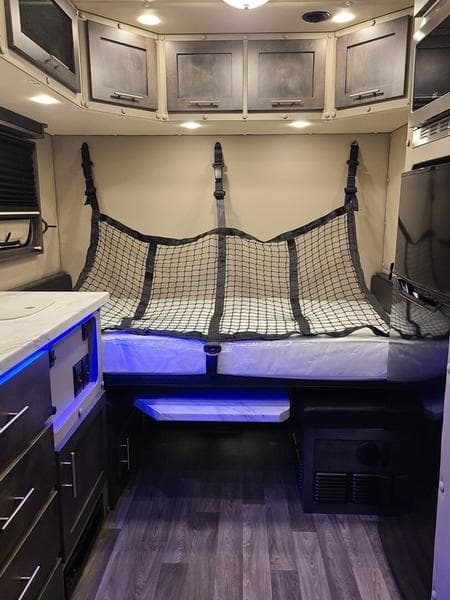 2026 Freightliner Cascadia in Columbus, OH — photo 8