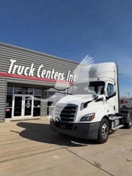 2020 Freightliner Cascadia