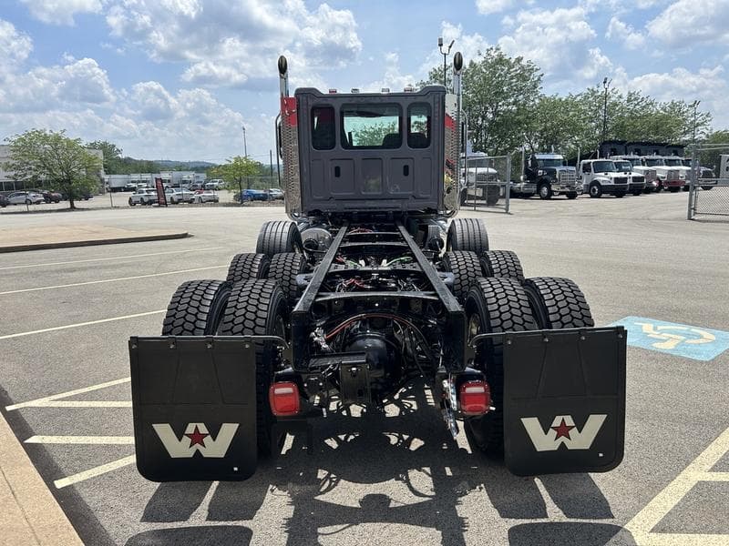 2026 Western Star 49X in Pittsburgh, PA — photo 4