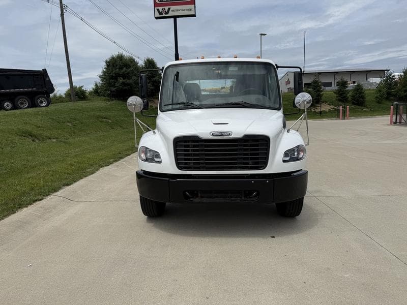 2022 Freightliner in Walton, KY — photo 4