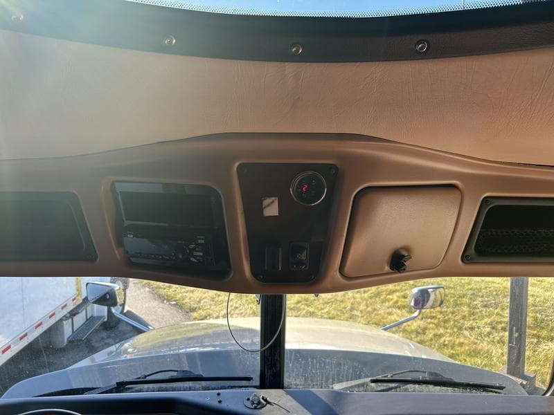 2018 Western Star 5700XE in Cincinnati, OH — photo 11