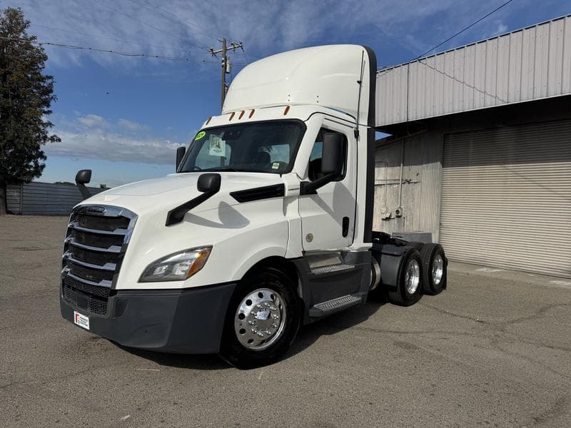 2021 Freightliner Cascadia