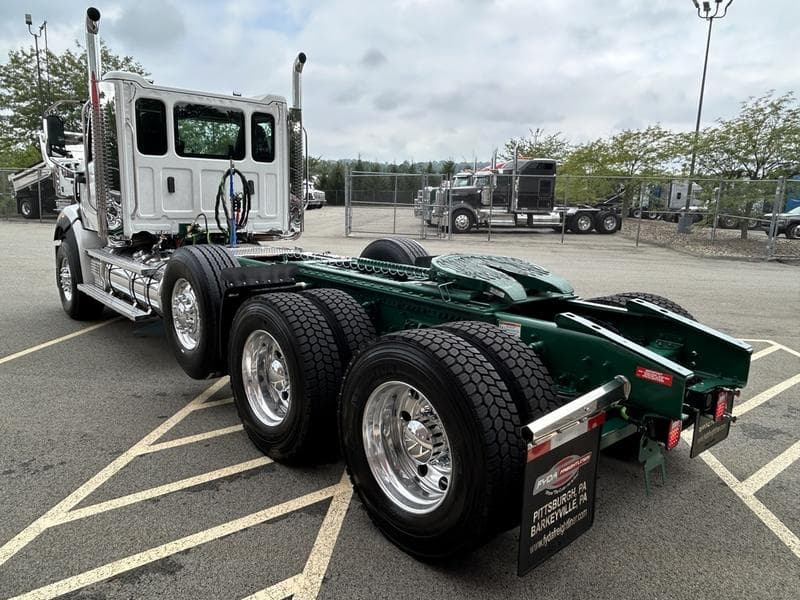 2027 Western Star 49X in Pittsburgh, PA — photo 6