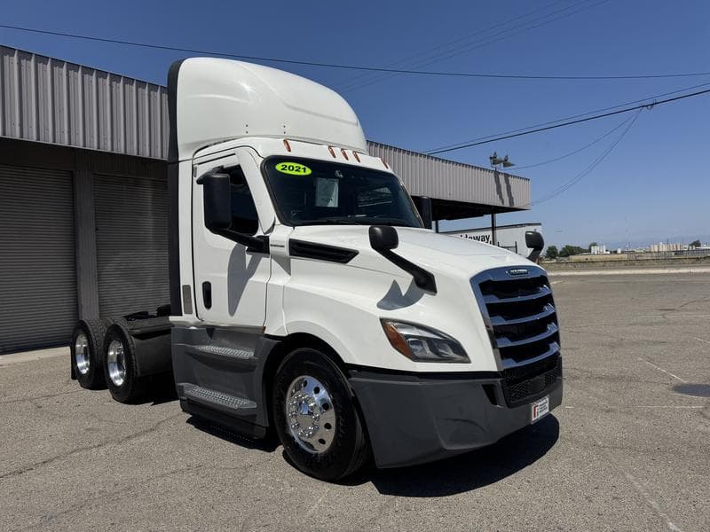 2021 Freightliner Cascadia