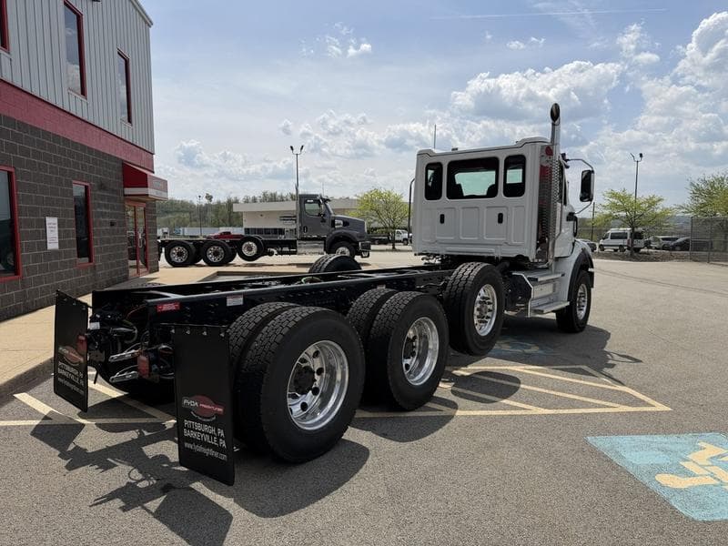 2027 Western Star 47X in Pittsburgh, PA — photo 4