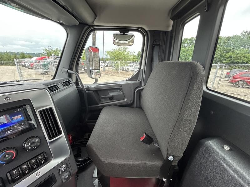 2026 Western Star 47X in Pittsburgh, PA — photo 15
