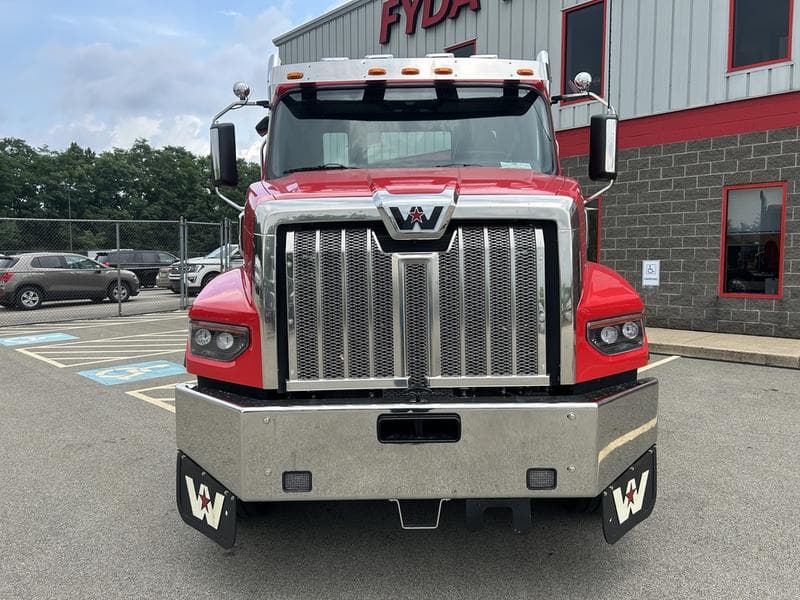 2026 Western Star 49X in Pittsburgh, PA — photo 10