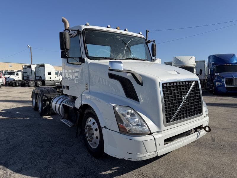2018 Volvo VNL 300