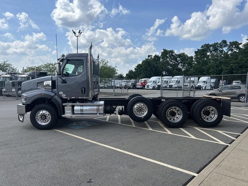 2026 Western Star 49X in Pittsburgh, PA — photo 6