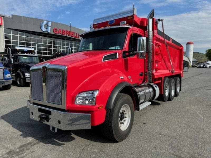 2027 Kenworth T880