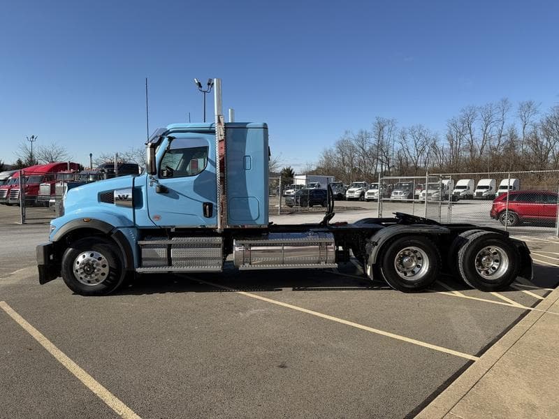 2025 Western Star 49X in Pittsburgh, PA — photo 8