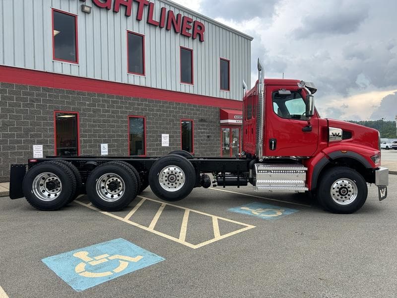 2026 Western Star 49X in Pittsburgh, PA — photo 3