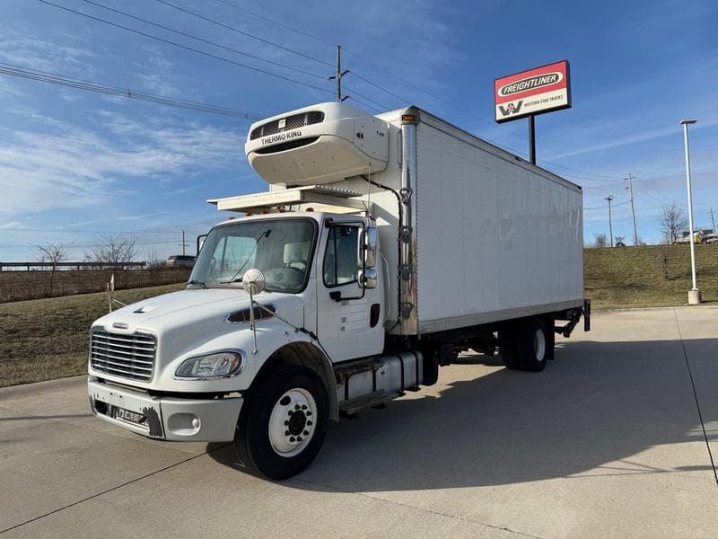 2021 Freightliner M2 106 in Cincinnati, OH — photo 22