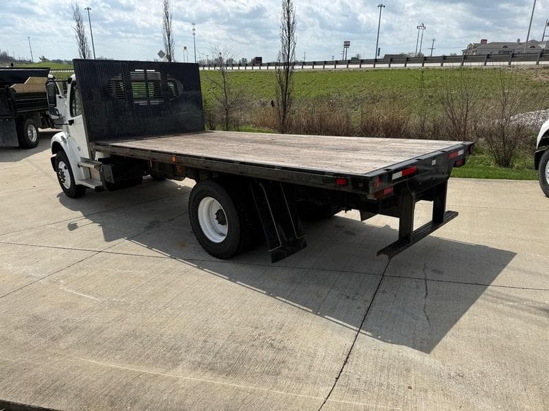 2022 Freightliner in Cincinnati, OH — photo 6