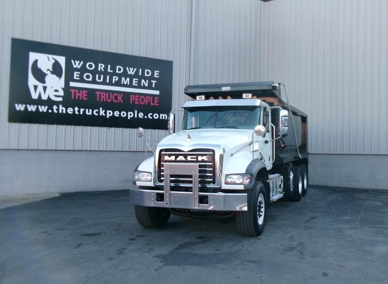 2020 Mack Granite