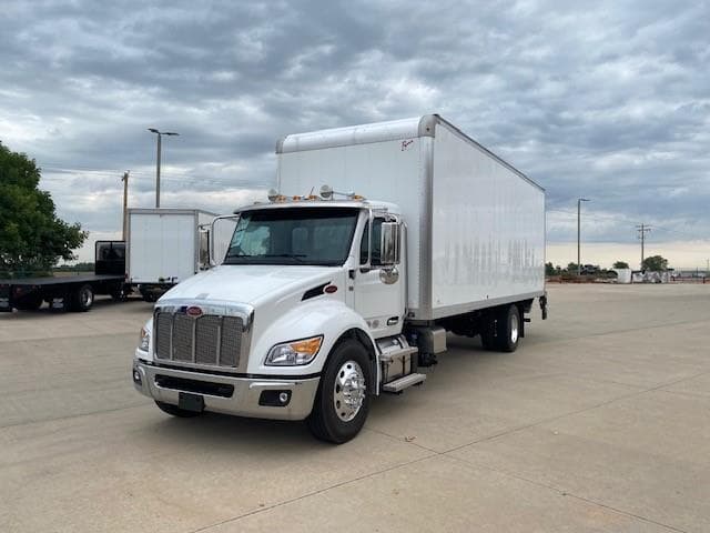 2025 Peterbilt 536 in Greeley, CO — photo 3