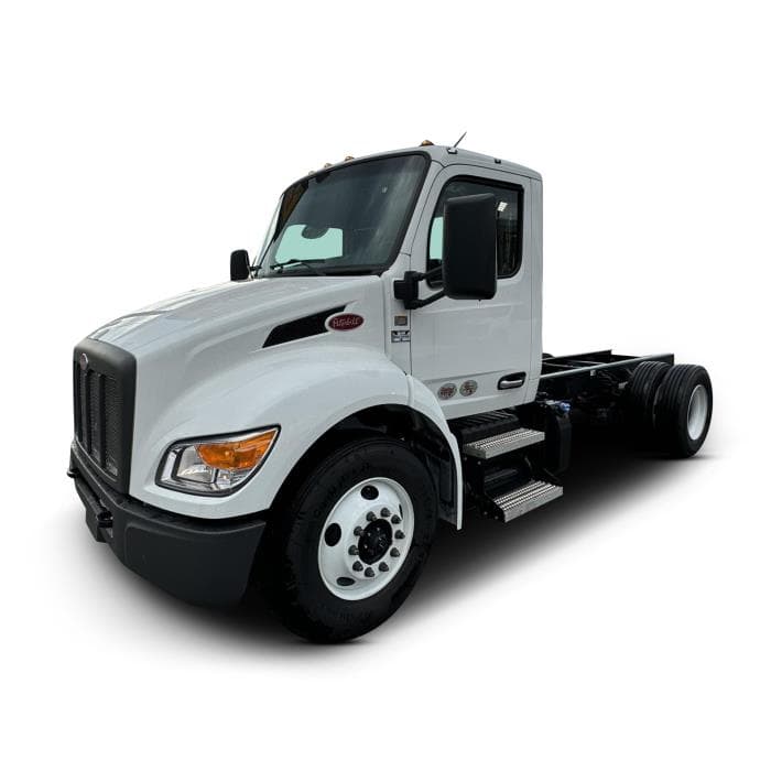 2025 Peterbilt 536