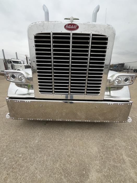 2022 Peterbilt 389 in Tulsa, OK — photo 23