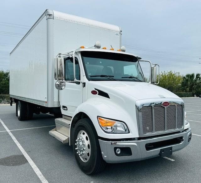 2025 Peterbilt 536 in Pharr, TX — photo 4