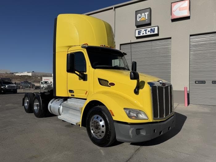 2021 Peterbilt 579 in El Paso, TX — photo 5
