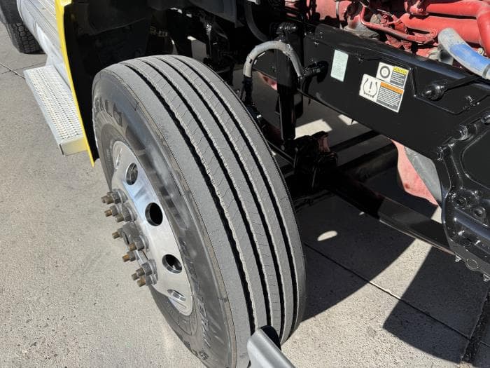 2021 Peterbilt 579 in El Paso, TX — photo 13