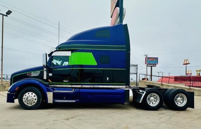 2020 Peterbilt 579 — photo 5