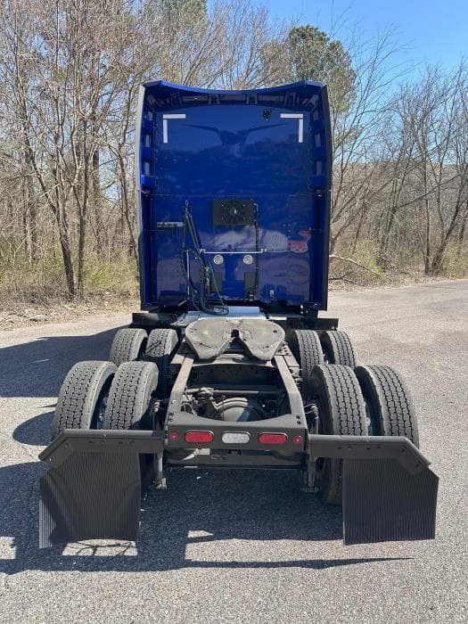 2022 Peterbilt 579 in Nashville, TN — photo 14
