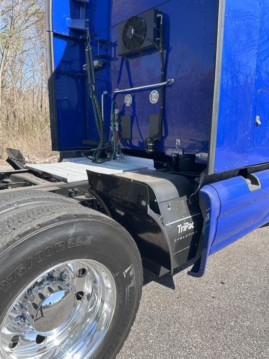 2022 Peterbilt 579 in Nashville, TN — photo 17