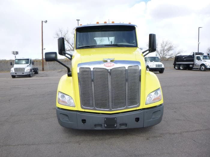 2021 Peterbilt 579 in Pueblo, CO — photo 4