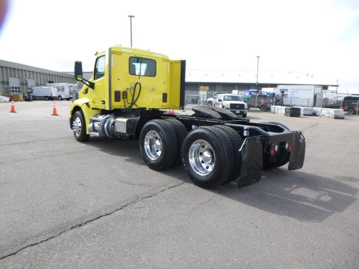 2021 Peterbilt 579 in Pueblo, CO — photo 6