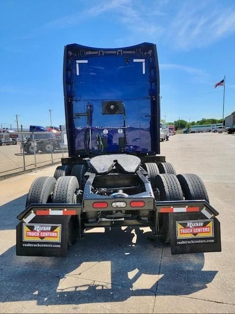 2022 Peterbilt 579 in Tulsa, OK — photo 9
