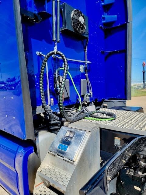 2022 Peterbilt 579 in Tulsa, OK — photo 12