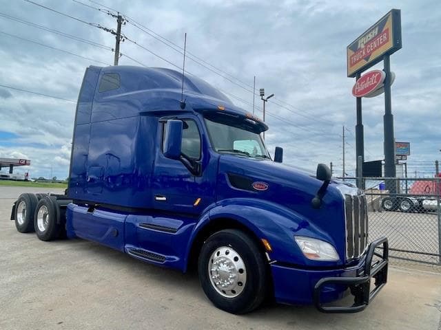 2022 Peterbilt 579 in Tulsa, OK — photo 4