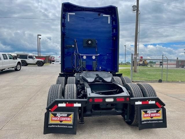 2022 Peterbilt 579 in Tulsa, OK — photo 10